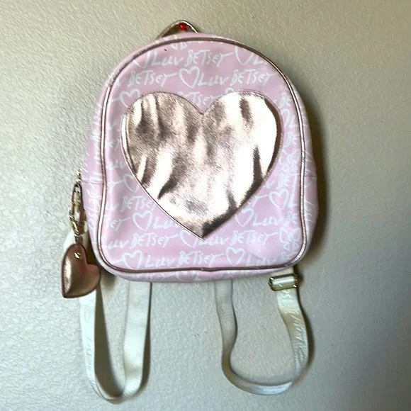 Betsey Johnson | Bags | Betsey Johnson Rose Gold Heart 